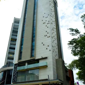 Inntu Medellín