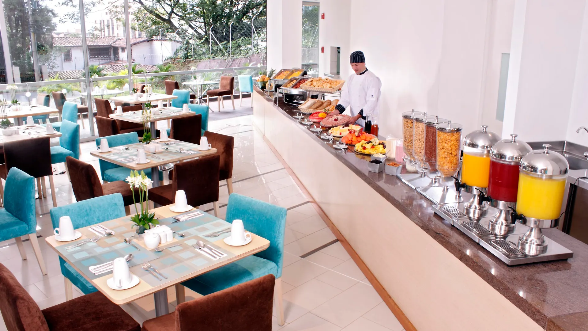 Hotel Estelar Blue Medellin Colombia