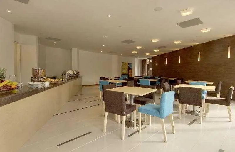 Hotel Estelar Blue Medellin 4*,  Colombia